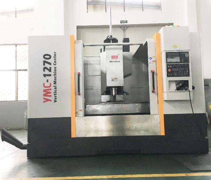 Lineaarse juhikuga freespinkide keskus